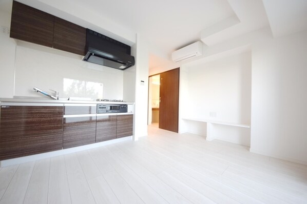 オーヴェルク-IIの物件内観写真